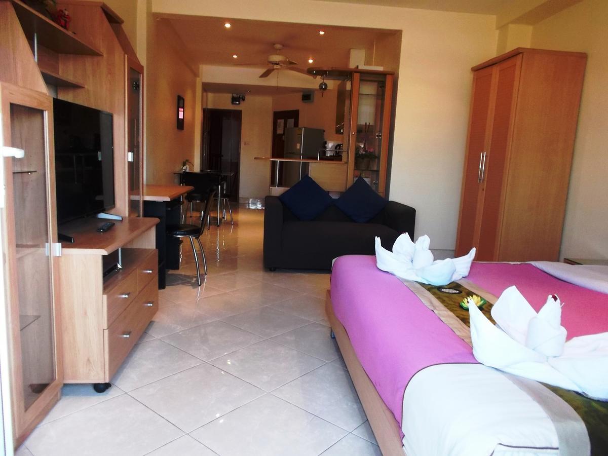 Chaiyapoon Inn Pattaya Eksteriør billede
