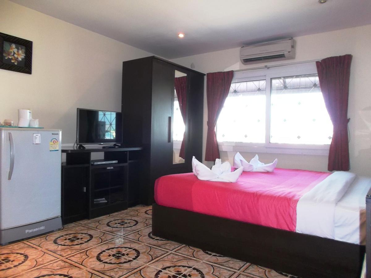 Chaiyapoon Inn Pattaya Eksteriør billede