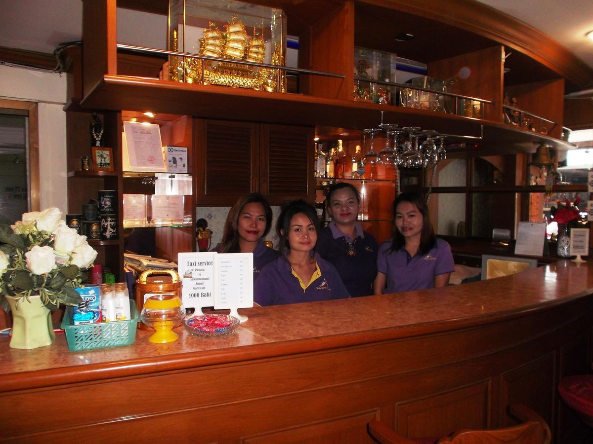 Chaiyapoon Inn Pattaya Eksteriør billede