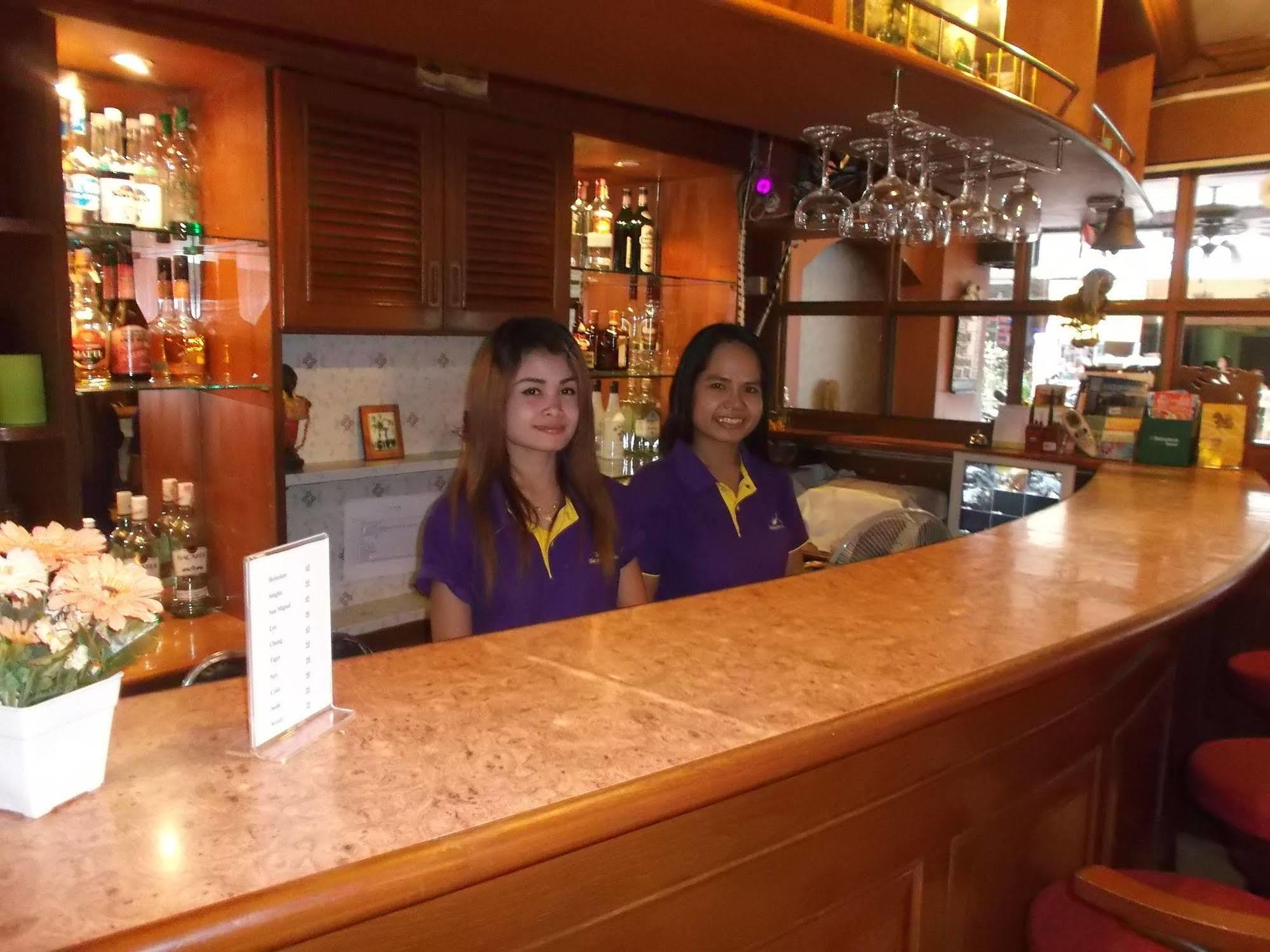 Chaiyapoon Inn Pattaya Eksteriør billede