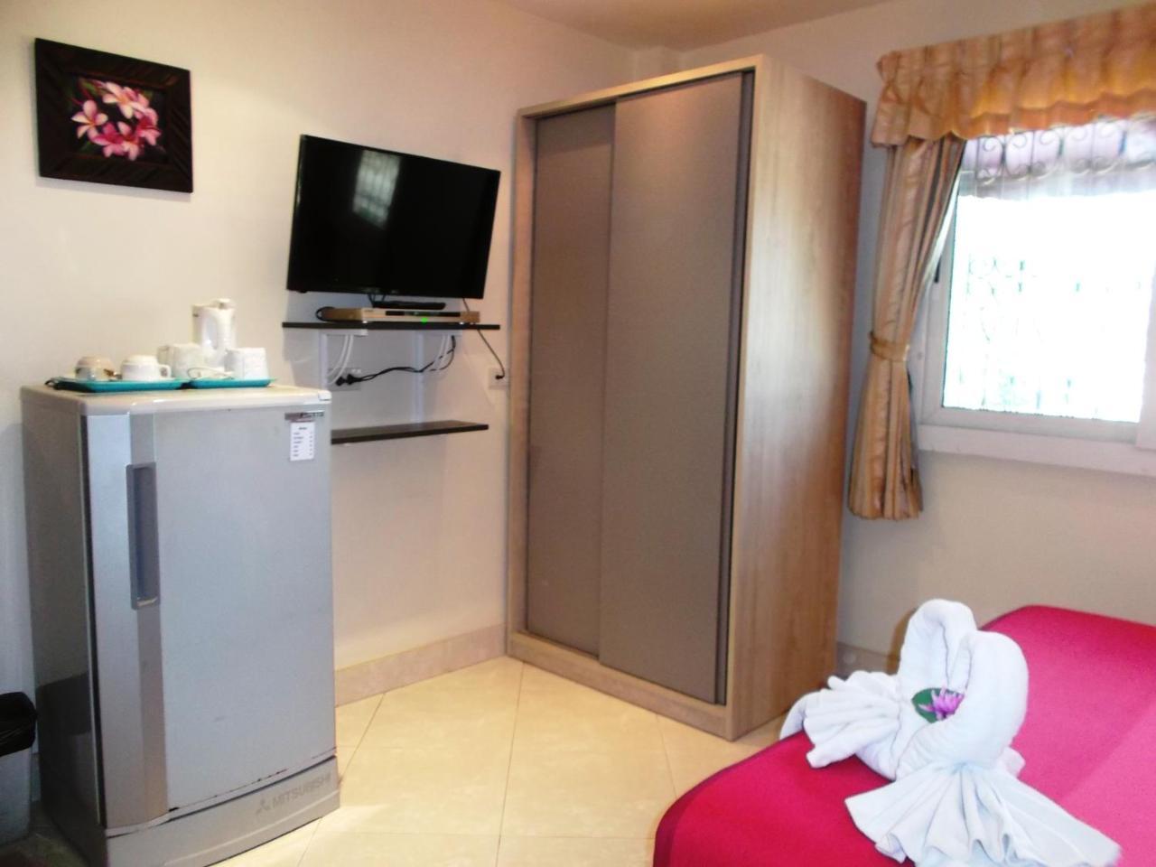 Chaiyapoon Inn Pattaya Eksteriør billede