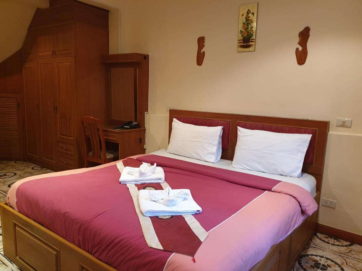 Chaiyapoon Inn Pattaya Eksteriør billede